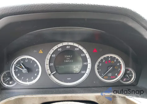 2010 Mercedes-Benz E 350 4Matic из США, поврежденный, VIN WDDHF8HB2AA139425